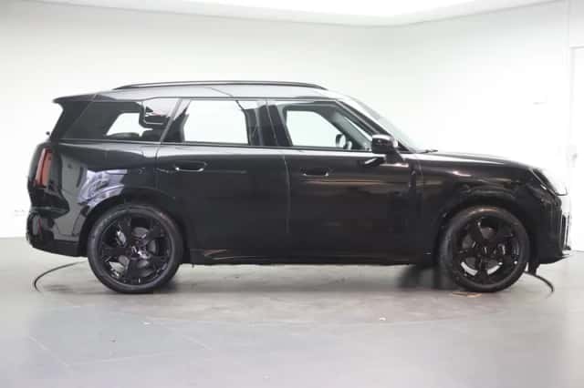MINI Countryman (2024) thumbnail 4