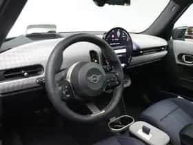 MINI Hatchback (2025) thumbnail 13