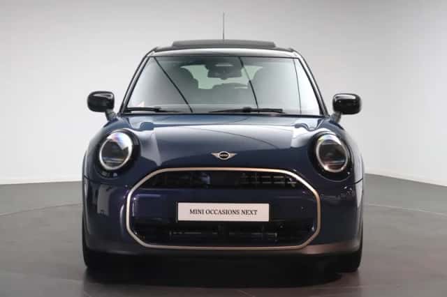 MINI Hatchback (2025) thumbnail 5