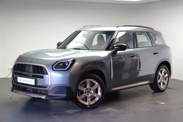 MINI Countryman (2024) thumbnail 1