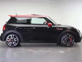 MINI Hatchback (2022) thumbnail 4
