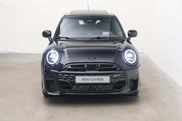 MINI Hatchback (2026) thumbnail 6