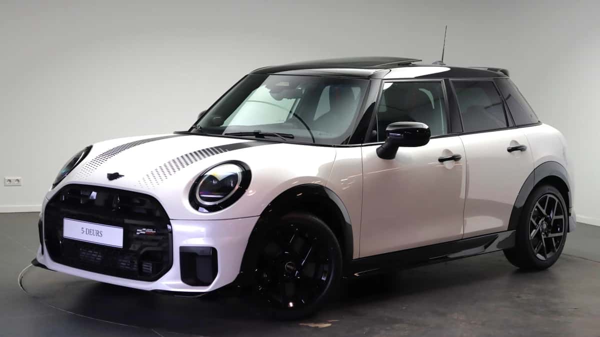 MINI Hatchback (2026) — foto 1