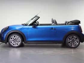 MINI Cabrio (2026) thumbnail 3