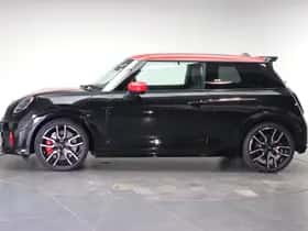MINI Hatchback (2026) thumbnail 2