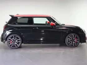 MINI Hatchback (2026) thumbnail 4