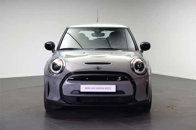 MINI Electric (2022) thumbnail 5