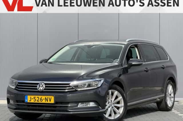 Volkswagen Passat (2018) thumbnail 1