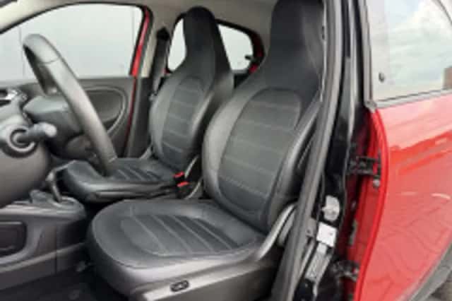 Smart Forfour (2015) thumbnail 4