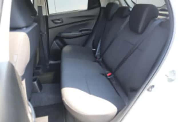 Suzuki Swift (2017) thumbnail 5