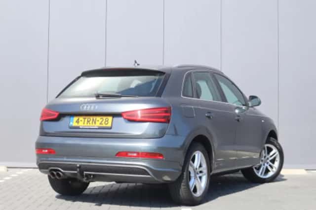 Audi Q3 (2014) thumbnail 2