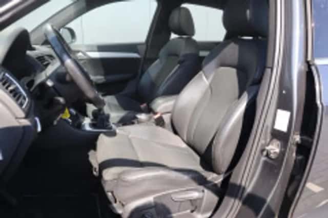 Audi Q3 (2014) thumbnail 5