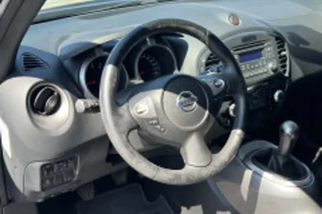 Nissan Juke (2012) thumbnail 4