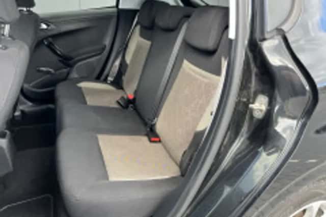 Peugeot 208 (2014) thumbnail 5