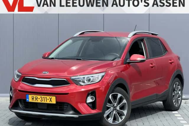 Kia Stonic (2018) thumbnail 1