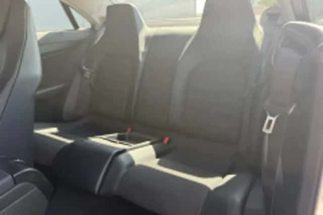 Mercedes-Benz E-Klasse (2010) thumbnail 5