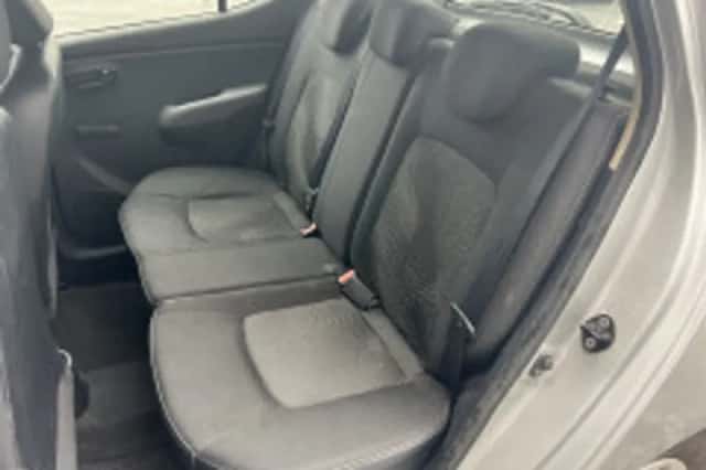 Hyundai i10 (2011) thumbnail 5