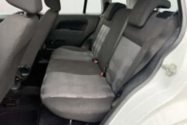 Ford Fusion (2007) thumbnail 5