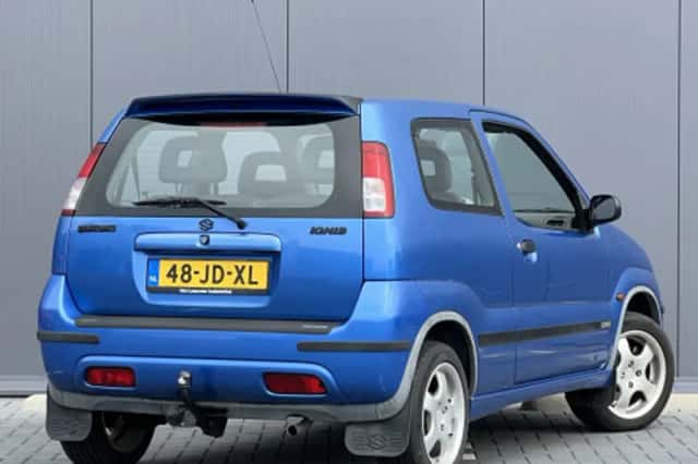 Suzuki Ignis (2002) thumbnail 2