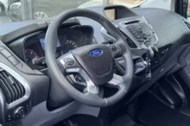 Ford Transit Custom (2014) thumbnail 3