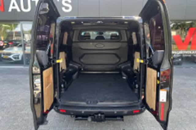 Ford Transit Custom (2014) thumbnail 6