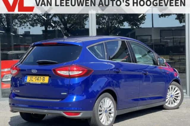 Ford C-Max (2015) thumbnail 2