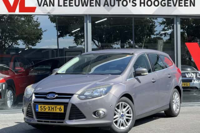 Ford Focus (2012) thumbnail 1
