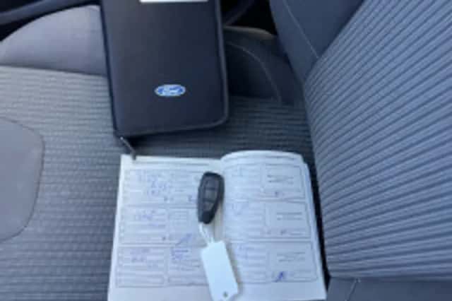 Ford Focus (2012) thumbnail 6