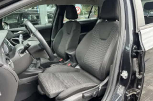 Opel Astra (2016) thumbnail 4