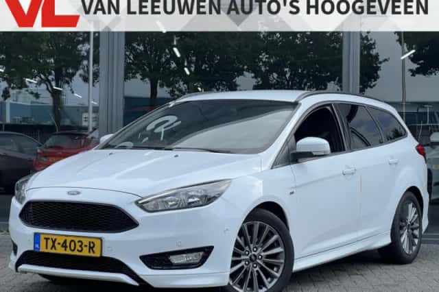 Ford Focus (2018) thumbnail 1