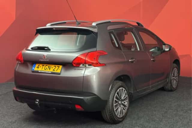 Peugeot 2008 (2014) thumbnail 2