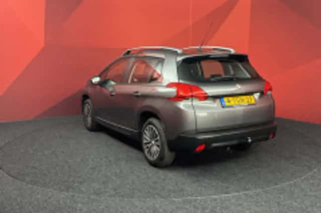 Peugeot 2008 (2014) thumbnail 6
