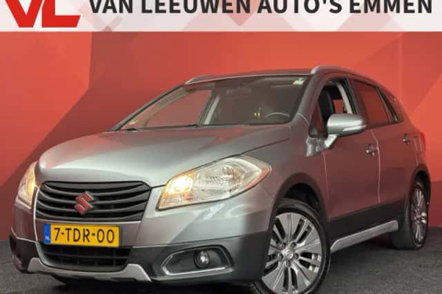 Suzuki S-Cross (2014) thumbnail 1