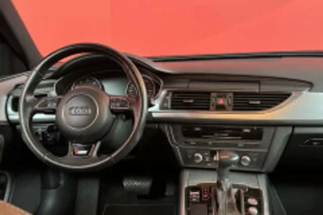 Audi A6 (2013) thumbnail 4