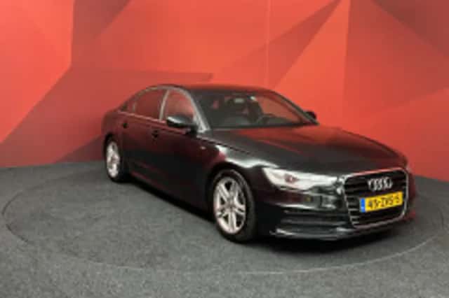 Audi A6 (2013) thumbnail 5