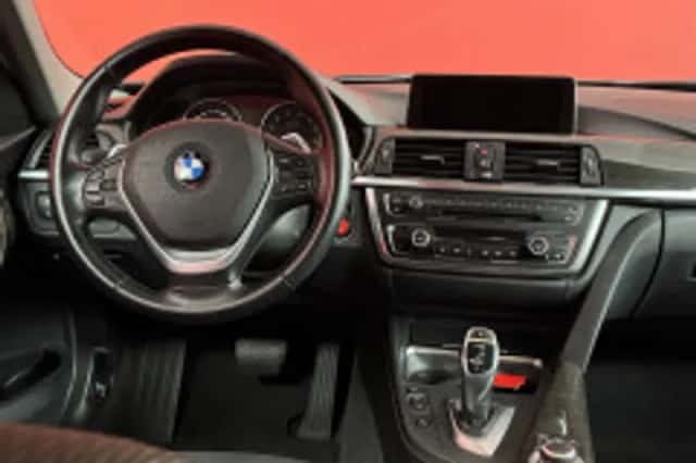 BMW 3-Serie (2012) thumbnail 4