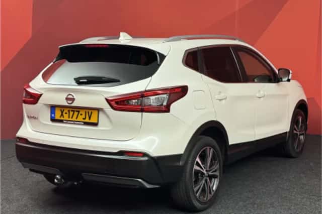 Nissan Qashqai (2020) thumbnail 2