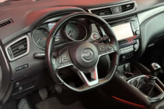 Nissan Qashqai (2020) thumbnail 3