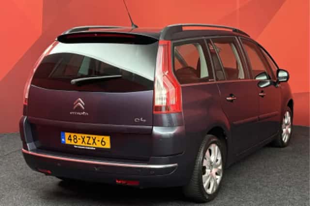 Citroën C4 (2012) thumbnail 2