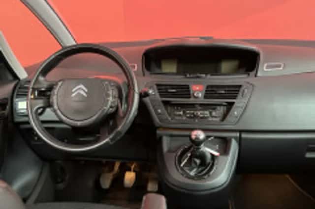 Citroën C4 (2012) thumbnail 4