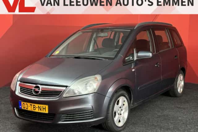 Opel Zafira (2006) thumbnail 1