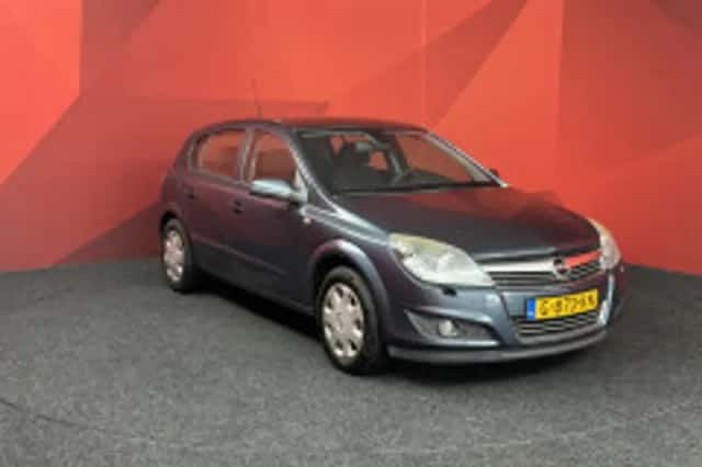 Opel Astra (2019) thumbnail 5