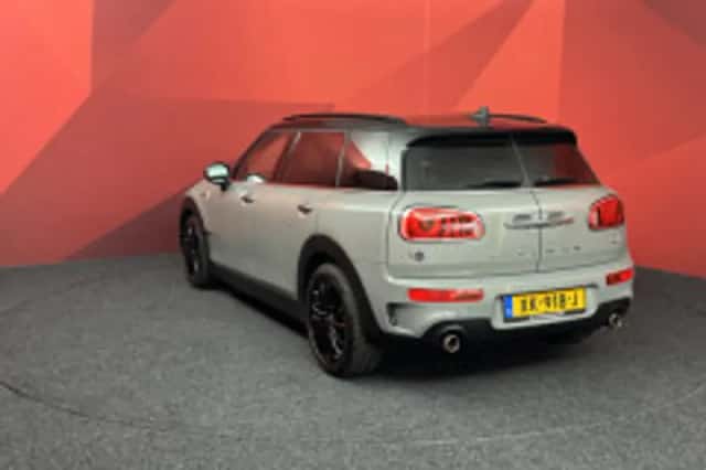 MINI Clubman (2019) thumbnail 6