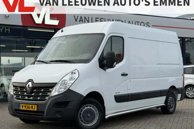 Renault Master (2017) thumbnail 1