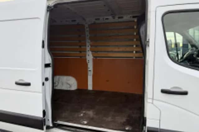 Renault Master (2017) thumbnail 6