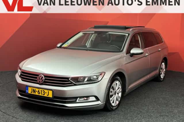Volkswagen Passat (2016) thumbnail 1