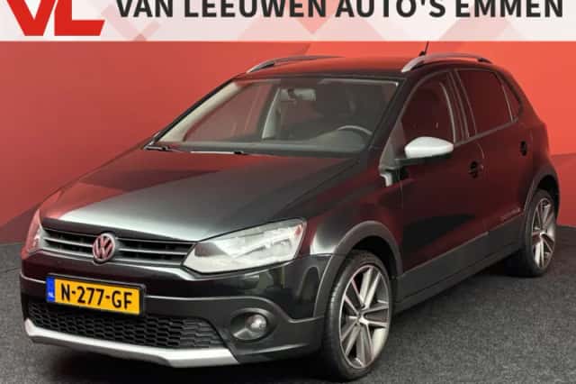 Volkswagen Polo (2011) thumbnail 1