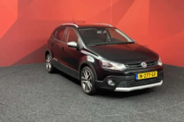 Volkswagen Polo (2011) thumbnail 4