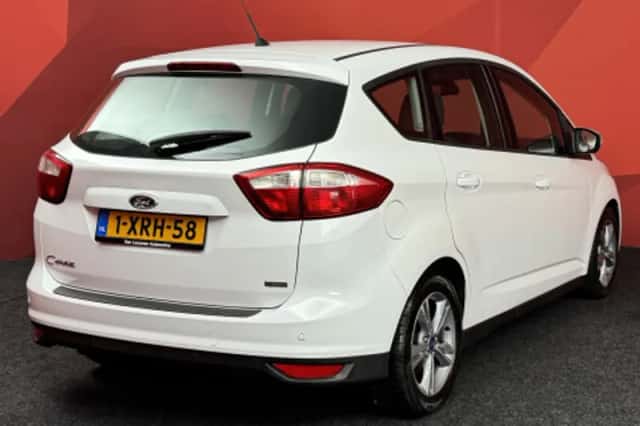 Ford C-Max (2014) thumbnail 2