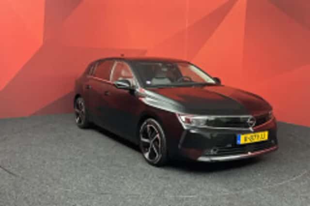 Opel Astra (2022) thumbnail 5